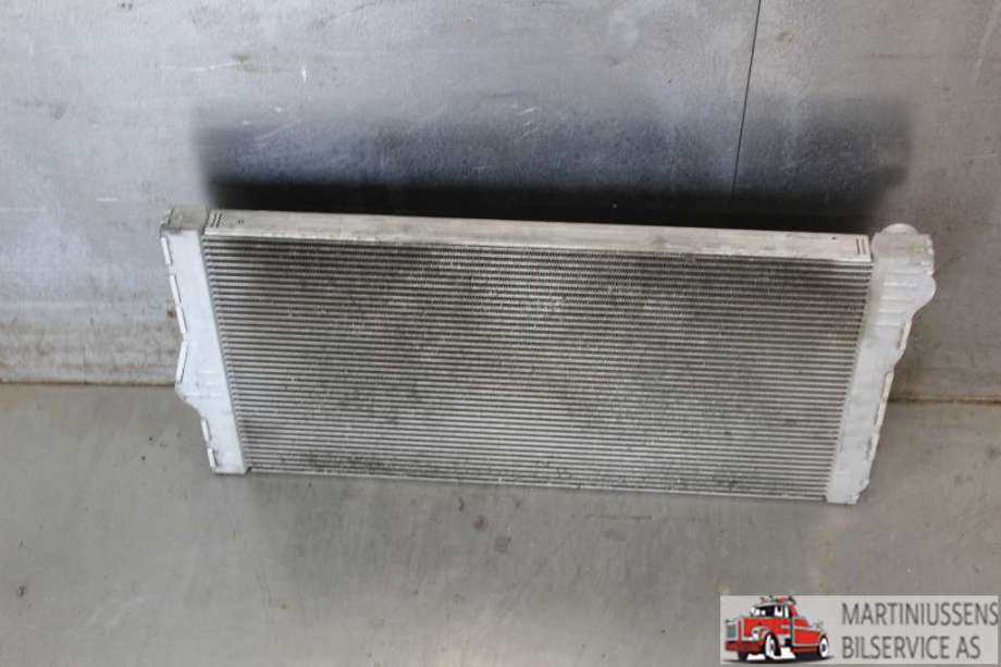 Radiator (automat gir) til BMW 5-Serie 2010-2017 (F10/F11) (F10/F11) (BMW||17118509176-01)