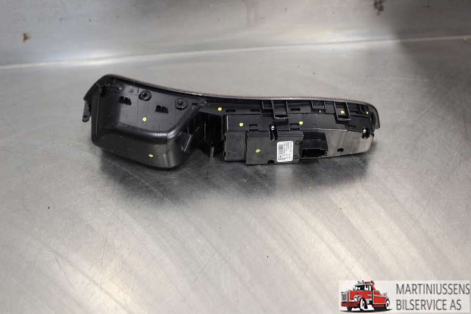 Bryter ruteheis til BMW 5-Serie 2010-2017 (F10/F11) (F10/F11) (BMW|9179913-02|)