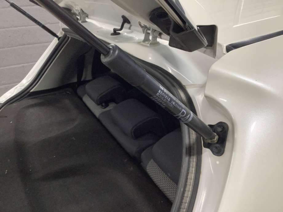 Baklukedemper til Toyota Yaris, 2014-2020 (Type III, Fase 2)  (TOYOTA|)