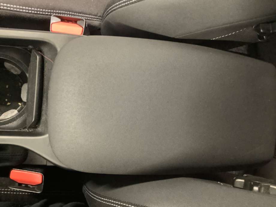 Sete armlene lokk til Volvo V40, 2012-2019  (VOLVO|)