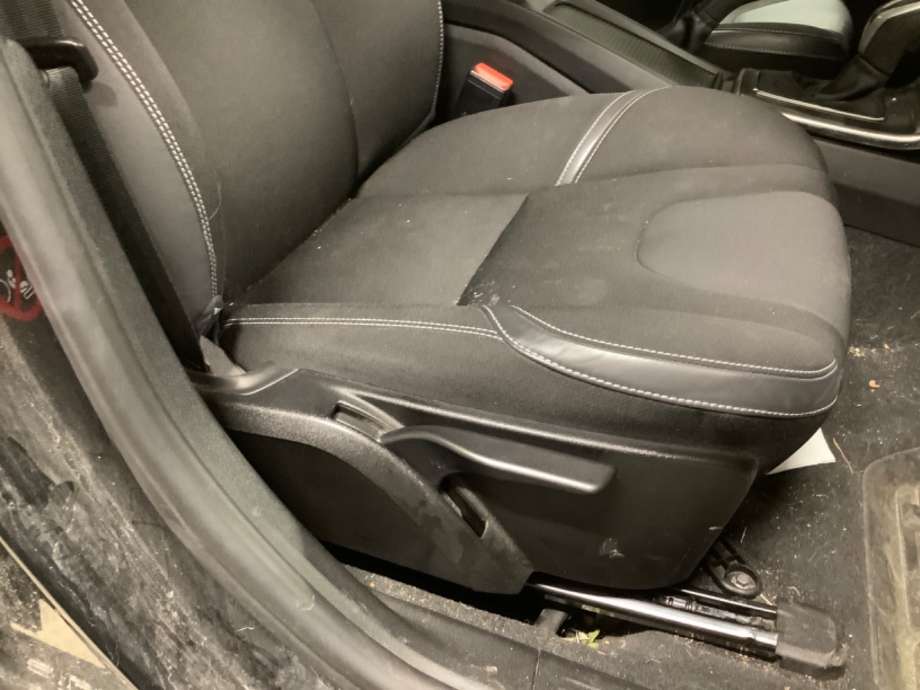 Sete foran høyre til Volvo V40, 2012-2019  (VOLVO|)