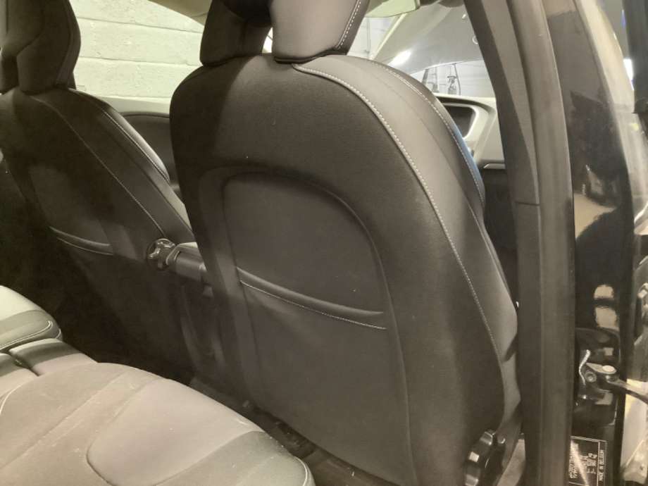 Sete foran høyre til Volvo V40 2012-2019  (VOLVO|)