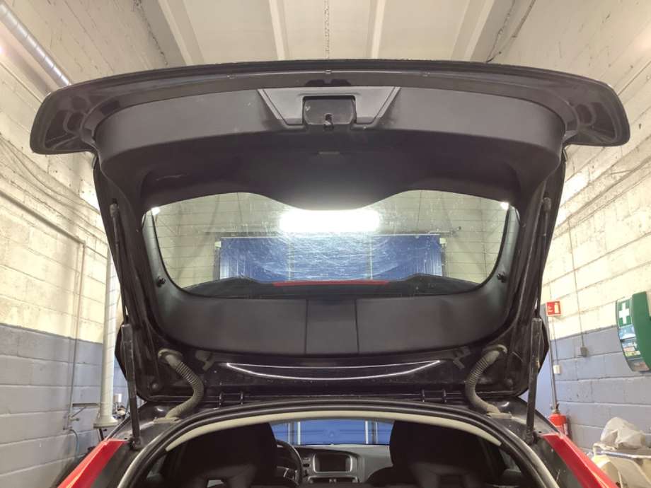 Bakluke combi til Volvo V40 2012-2019  (VOLVO|)