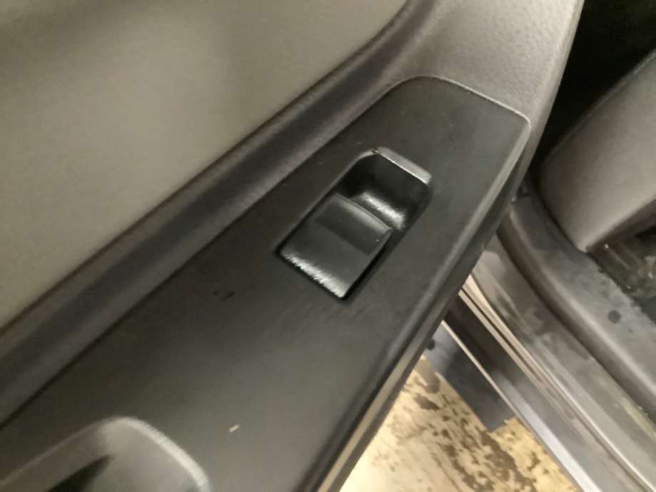 Bryter ruteheis til Toyota Yaris, 2014-2020 (Type III, Fase 2)  (TOYOTA|)