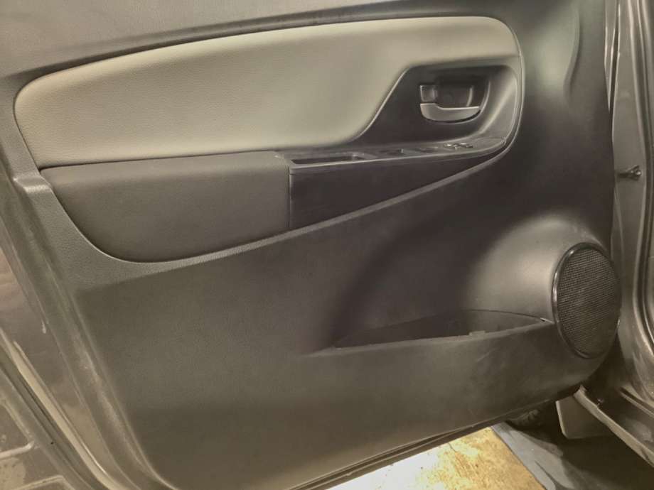 Dørtrekk venstre til Toyota Yaris, 2014-2020 (Type III, Fase 2)  (TOYOTA|)