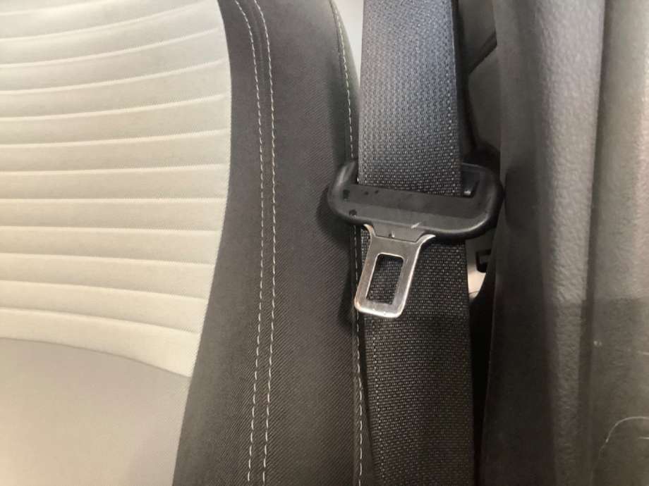 Sikkerhetsbelte foran venstre til Toyota Yaris, 2014-2020 (Type III, Fase 2)  (TOYOTA|)