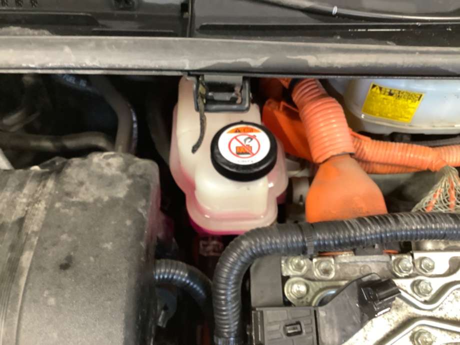 Ekspansjonstank til Toyota Yaris, 2014-2020 (Type III, Fase 2)  (TOYOTA|)