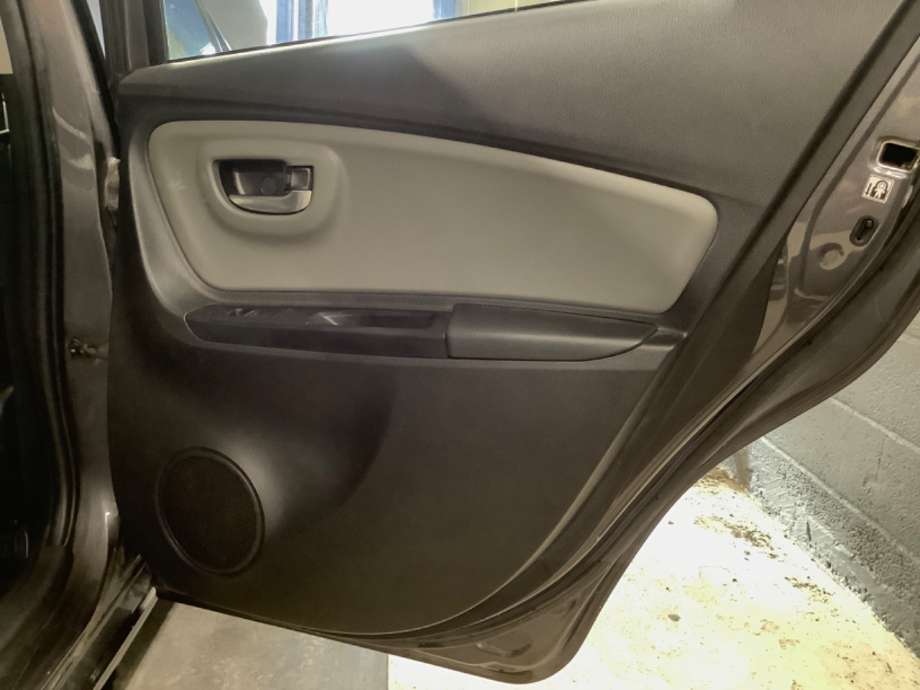 Dørtrekk høyre til Toyota Yaris, 2014-2020 (Type III, Fase 2)  (TOYOTA|)