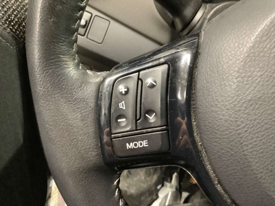 Diverse deler til Toyota Yaris, 2014-2020 (Type III, Fase 2)  (TOYOTA|)