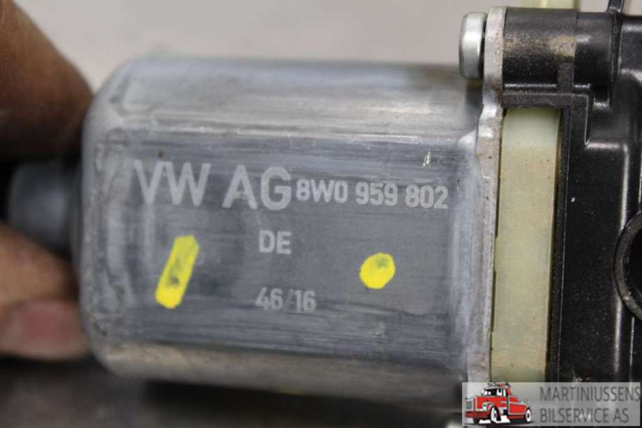 Ruteheis venstre til Audi A5 2016-->> (Type II)  (AUDI||8W0959802)