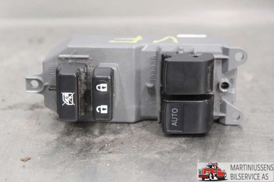 Bryter ruteheis til Toyota Yaris 2014-2020 (Type III, Fase 2)  (TOYOTA|)