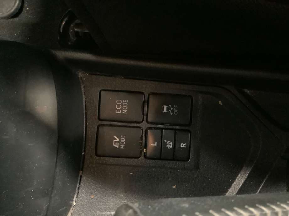 Bryter setevarme til Toyota Yaris, 2014-2020 (Type III, Fase 2)  (TOYOTA|)