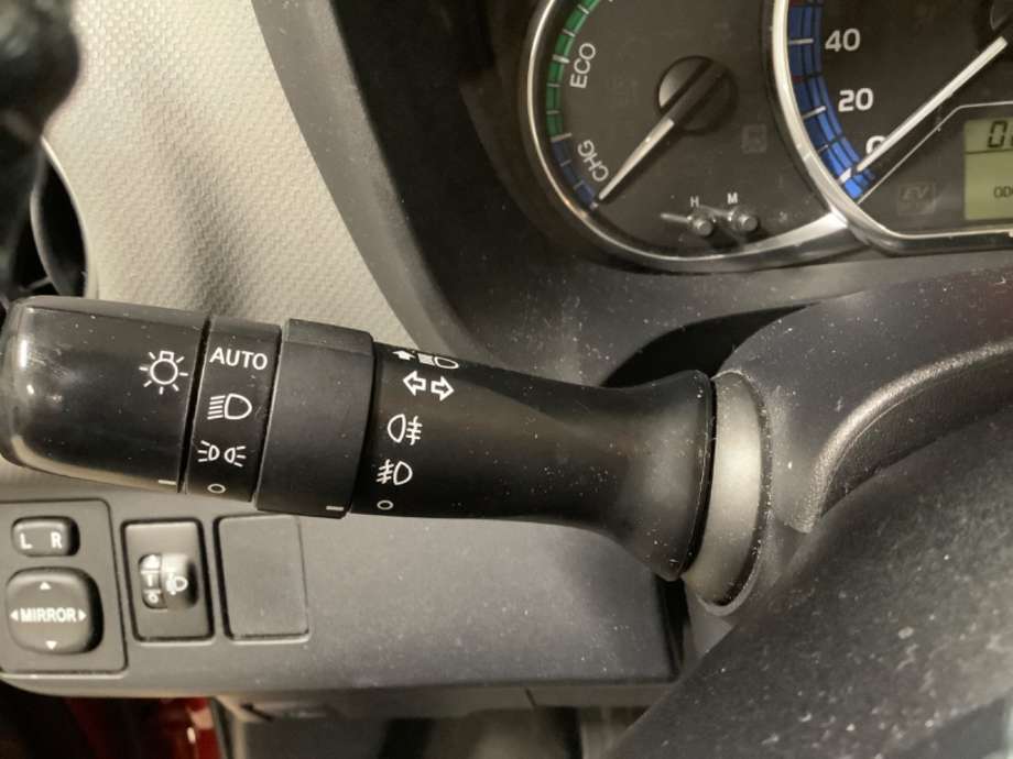 Bryter visker til Toyota Yaris, 2014-2020 (Type III, Fase 2)  (TOYOTA|)