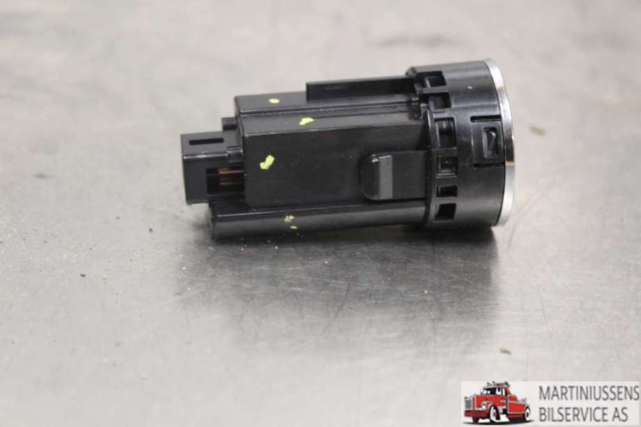 Bryter start/stopp til Toyota Yaris 2014-2020 (Type III, Fase 2)  (TOYOTA||2842A-TMIMB3)