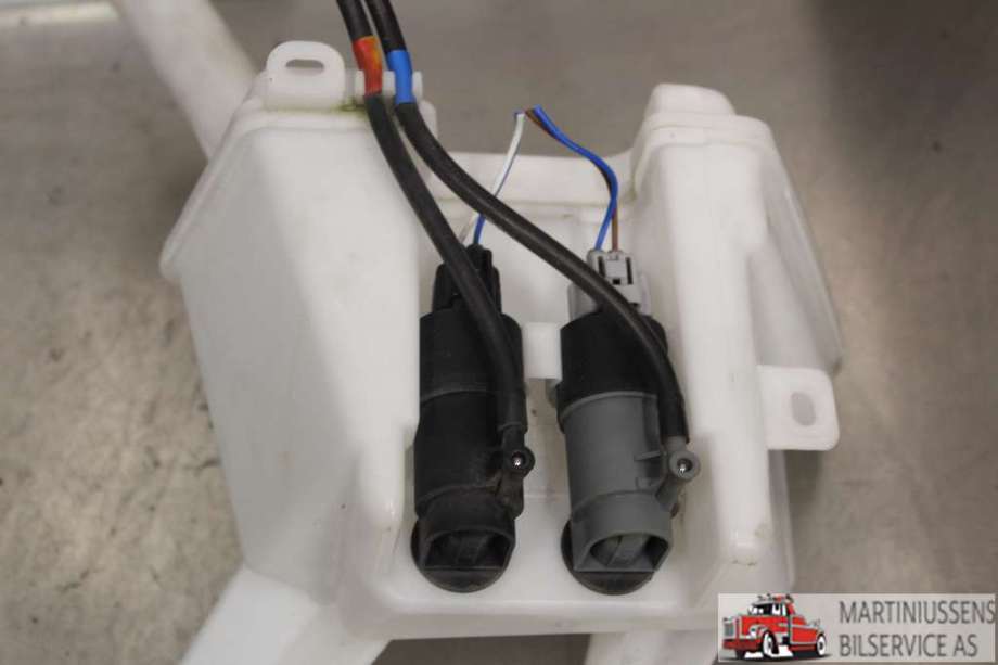 Spylertank til Toyota Yaris 2014-2020 (Type III, Fase 2)  (TOYOTA|)