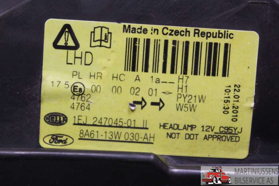 Frontlykt venstre halogen til Ford Fiesta 2008-2012 (Type VI, Fase 1) (FORD||8A61-13W 030-AH)