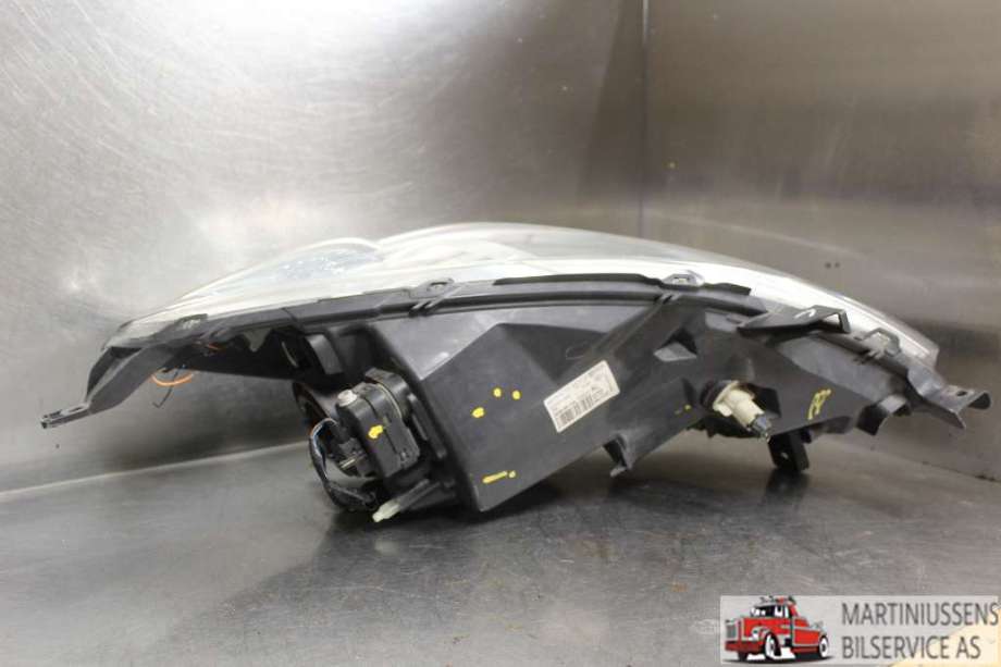Frontlykt venstre halogen til Nissan Note 2006-2013 (Type I) (NISSAN|)