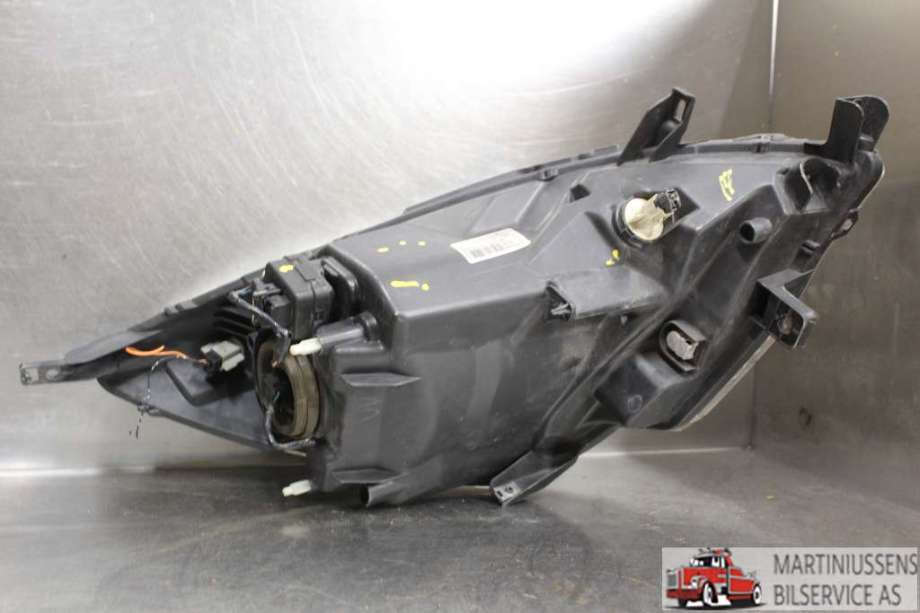Frontlykt venstre halogen til Nissan Note 2006-2013 (Type I) (NISSAN|)
