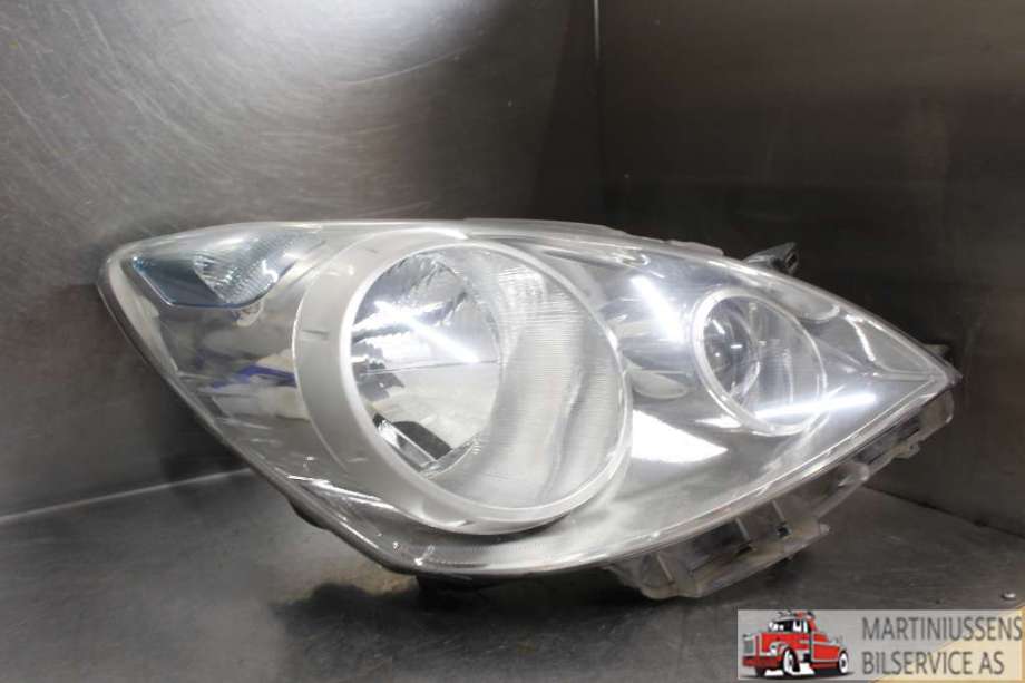 Frontlykt høyre halogen til Nissan Note, 2006-2013 (Type I)  (NISSAN|)