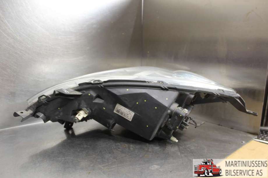 Frontlykt høyre halogen til Nissan Note 2006-2013 (Type I)  (NISSAN||89078194)
