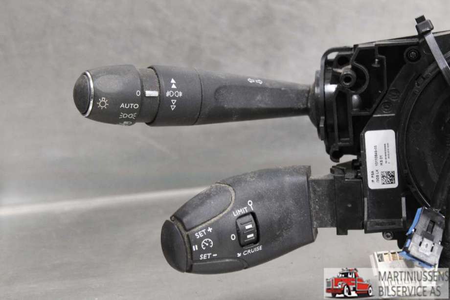 Bryter combi til Peugeot Expert 2016-->> (Type III)  (PEUGEOT||98312531ZD)