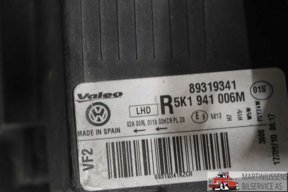 Frontlykt høyre halogen til VW Golf VI 2008-2012  (VOLKSWAGEN||5K1 941 006M)