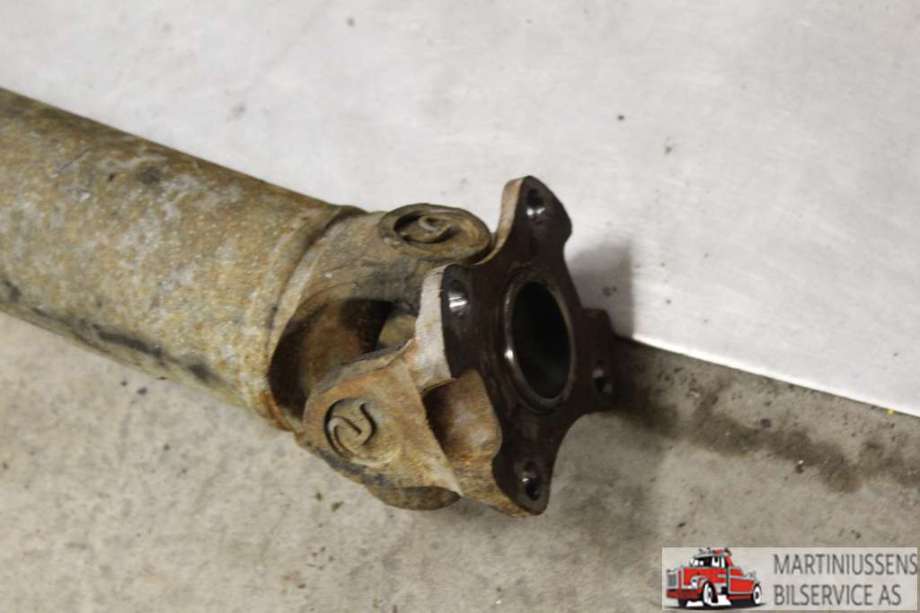 Mellomaksel til Toyota Hilux 2012-2016  (TOYOTA|)