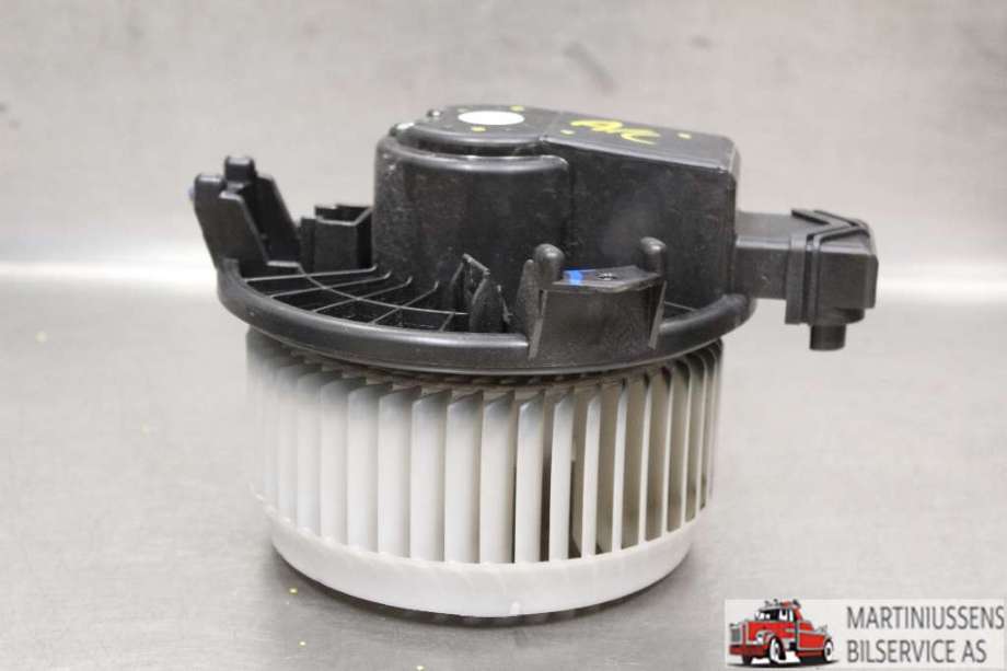 Varmeapparat motor til Toyota Hilux, 2012-2016  (TOYOTA|)
