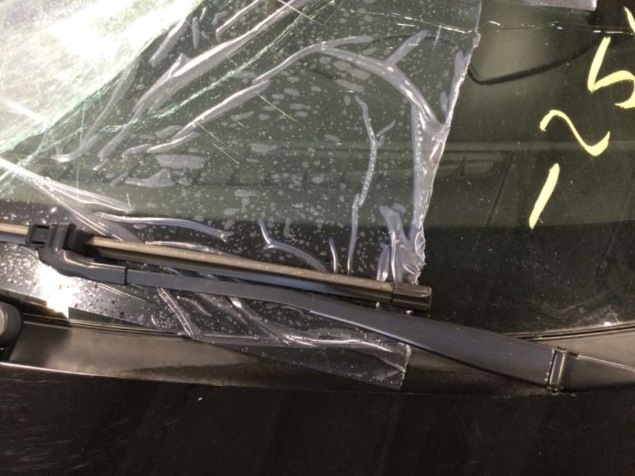 Viskerarmer frontrute til Porsche Cayenne, 2010-2017 (92A) (92A) (PORSCHE|)