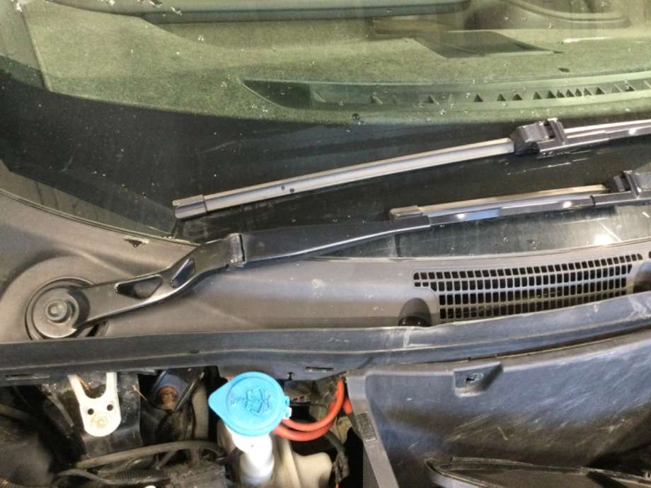 Viskerarmer frontrute til BMW i3, 2013-2022  (BMW|)