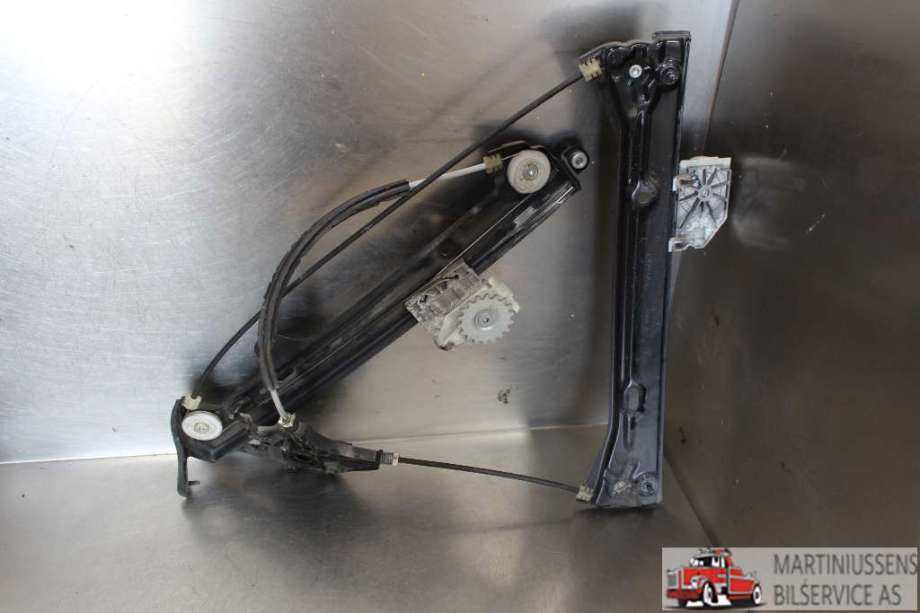 Ruteheis til BMW i3 2013-2022  (BMW||7290857)