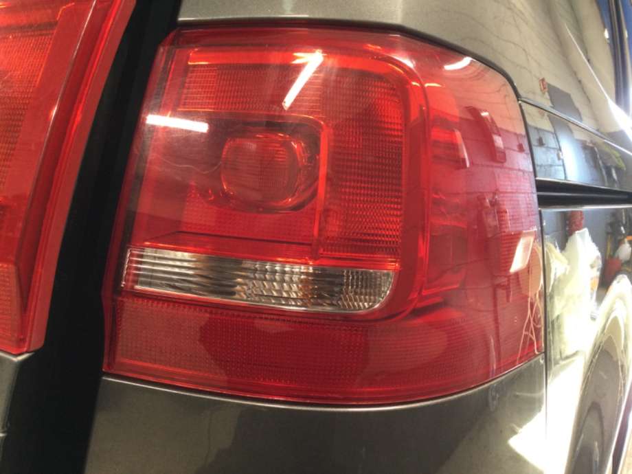 Baklykt høyre til VW Sharan, 2010-->> (Type II)  (VOLKSWAGEN|7N0.945.096 G)