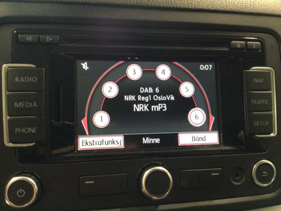 Bilstereo til VW Sharan 2010-->> (Type II)  (VOLKSWAGEN||0595-11-6815)