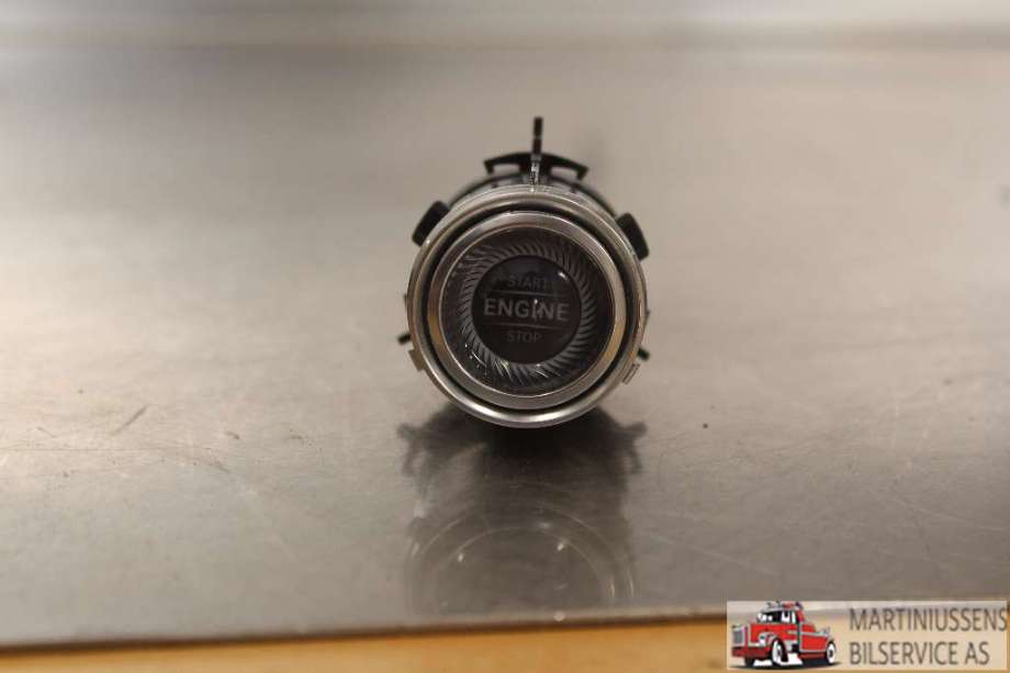 Bryter start/stopp til Mercedes E-Klasse, 2016-2023 (W213) (W213) (MERCEDES|)