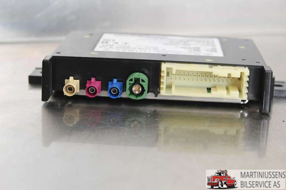 Bilstereo til Mercedes E-Klasse 2016-2023 (W213) (W213) (MERCEDES||A 213 900 4215/001)