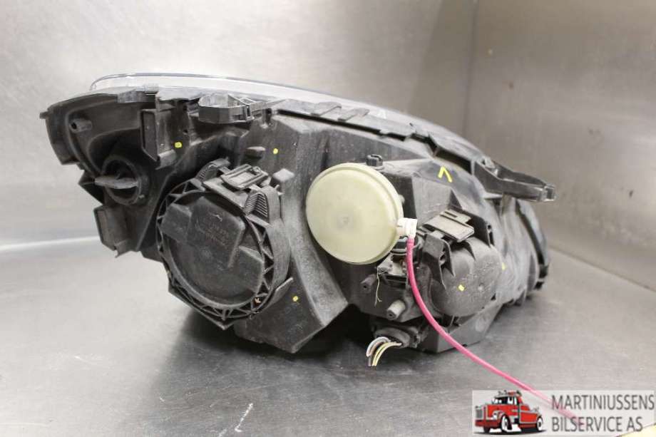 Frontlykt venstre halogen til Mercedes B-Klasse 2008-2011 (Fase 2) (W245) (W245) (MERCEDES||A169 820 77 61)