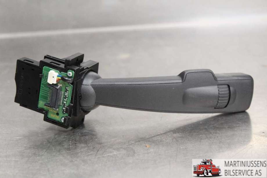 Bryter blink til Volvo V40 2012-2019  (VOLVO||31394001)