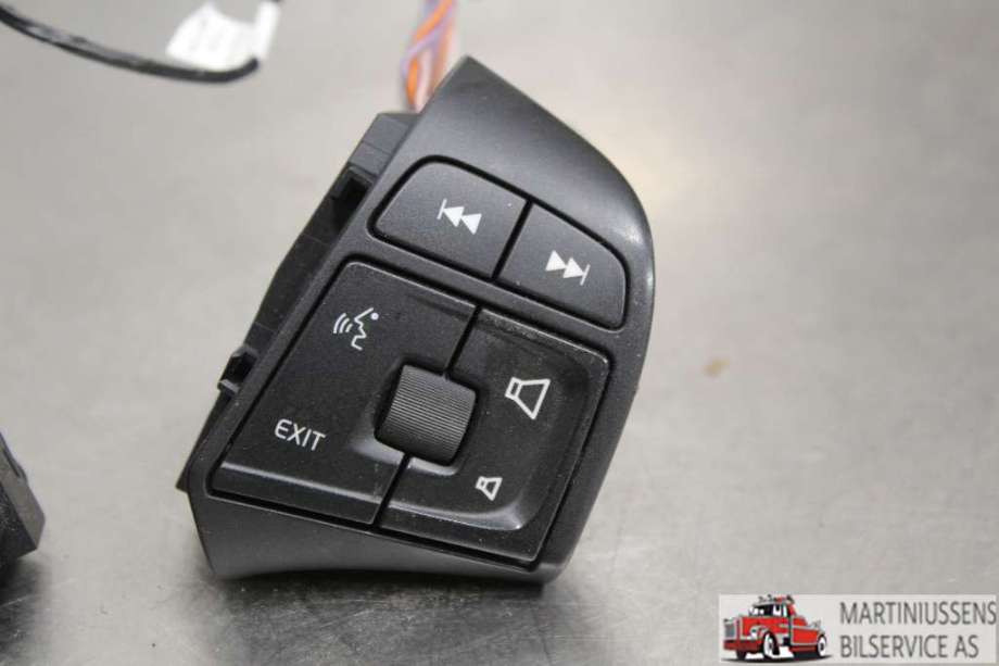 Bryter diverse til Volvo V40 2012-2019  (VOLVO||31334463|31334457)