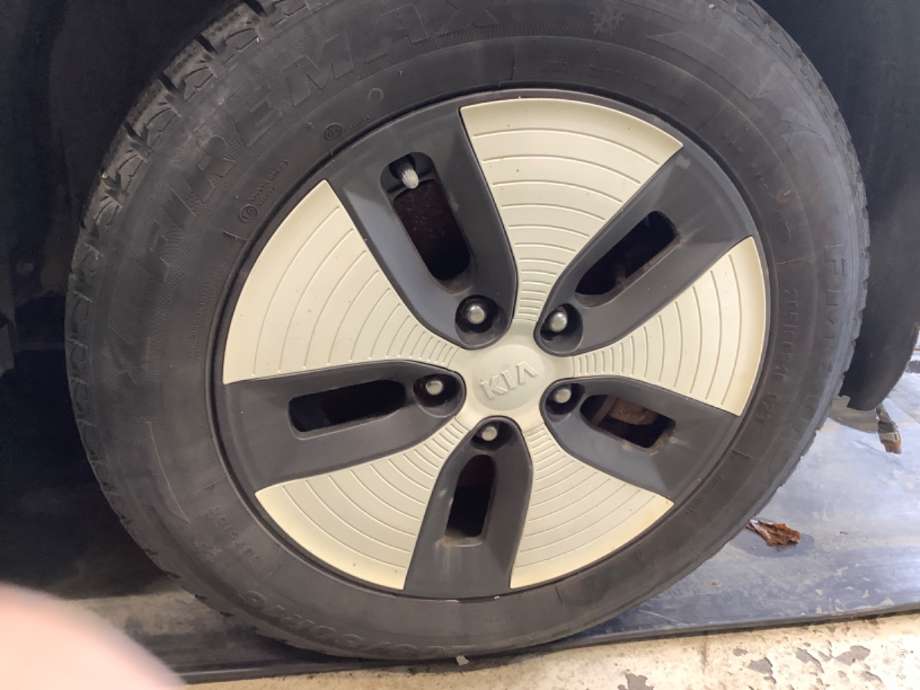 Hjulsett aluminium vinter til Kia Soul 2014-2019 (Type II)  (KIA|-6MM||205/60-16)