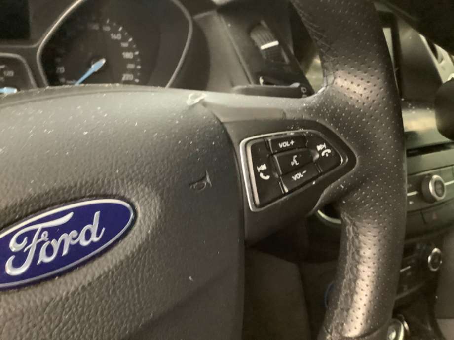 Diverse deler til Ford Focus 2014-2018 (Type III, Fase 2)  (FORD|)