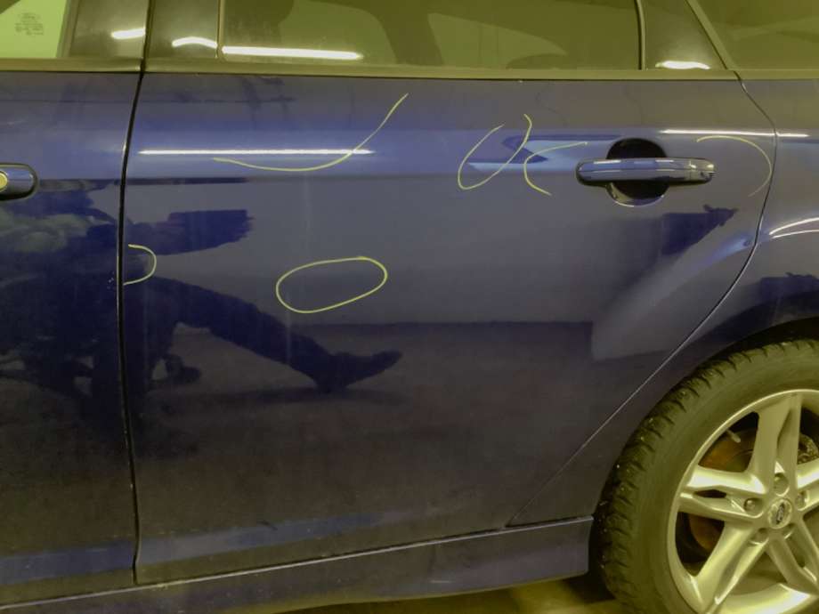 Dør venstre bak til Ford Focus, 2014-2018 (Type III, Fase 2)  (FORD|)