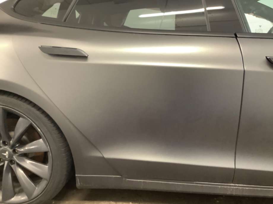 Dør høyre bak til Tesla Model S, 2016-2021 (Fase 2)  (TESLA|)
