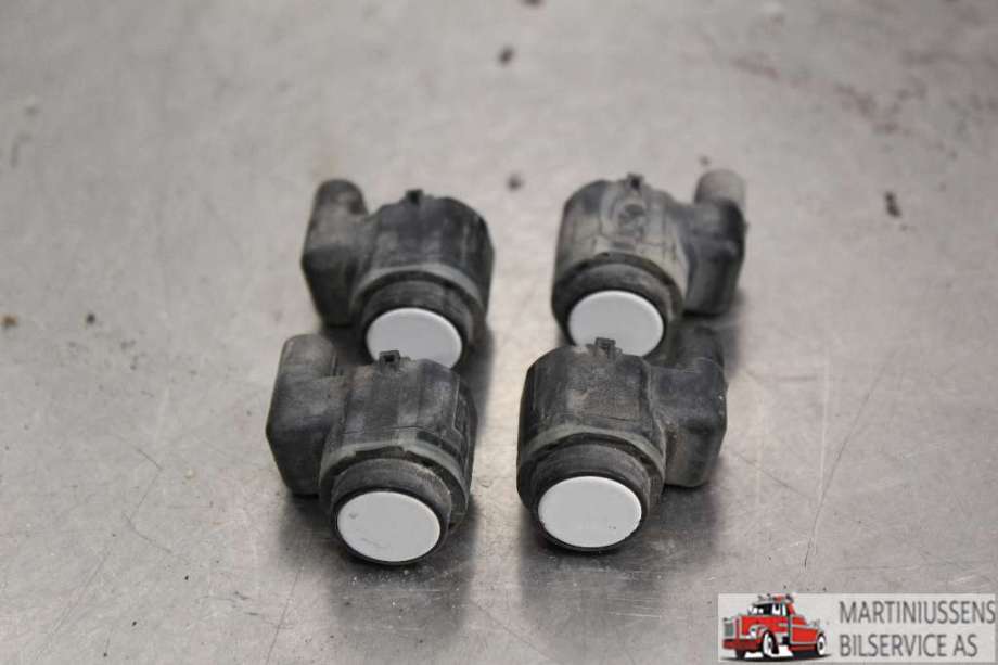 Parkeringssensor foran til BMW 5-Serie, 2010-2017 (F10/F11) (F10/F11) (BMW|)