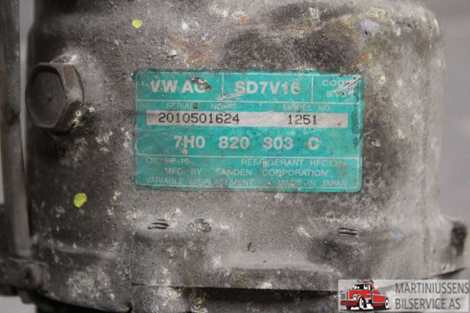 Aircondition kompressor til VW Transporter / Caravelle 2003-2009 (Fase 1) (T5) (T5) (VOLKSWAGEN||7H0 820 803 C)