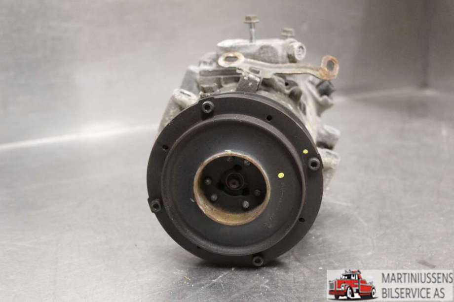 Aircondition kompressor til Toyota Avensis 2009-2015 (Type III, Fase 1)  (TOYOTA||GE447260-1496)