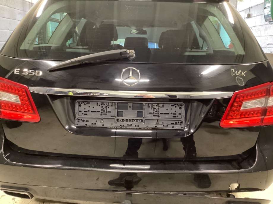 Bakluke til Mercedes E-Klasse, 2009-2013 (Fase 1) (W212) (W212) (MERCEDES|)