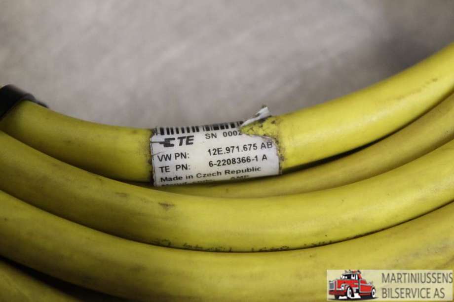 Batterilader kabel til VW E-Up 2013-2019  (VOLKSWAGEN||12E.971.675.AB)