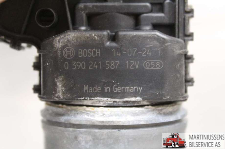 Viskermotor frontrute til Peugeot 308 2013-2021 (Type II)  (PEUGEOT||0 390 241 587)