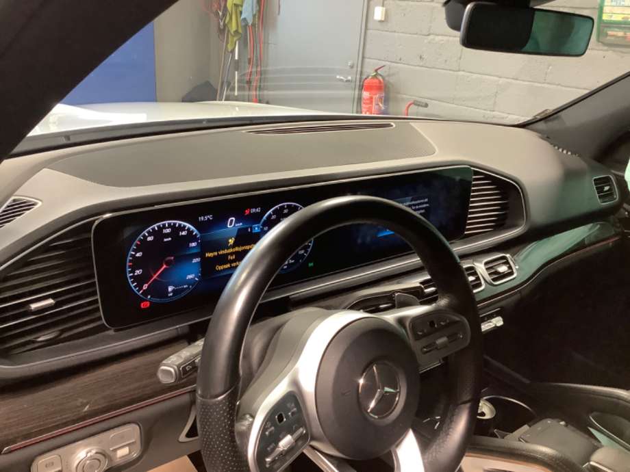 Dashbord til Mercedes GLE, 2019-->> (W167) (W167) (MERCEDES|)