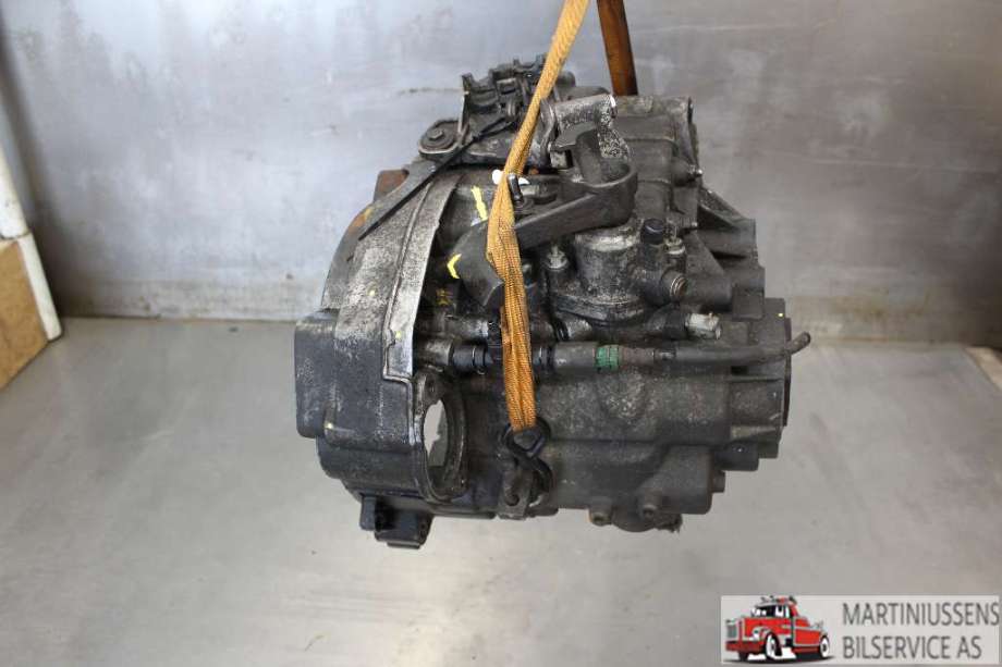 Girkasse manuell 6-trinn til VW Transporter / Caravelle 2003-2009 (Fase 1) (T5) (T5) (VOLKSWAGEN|HNC|)